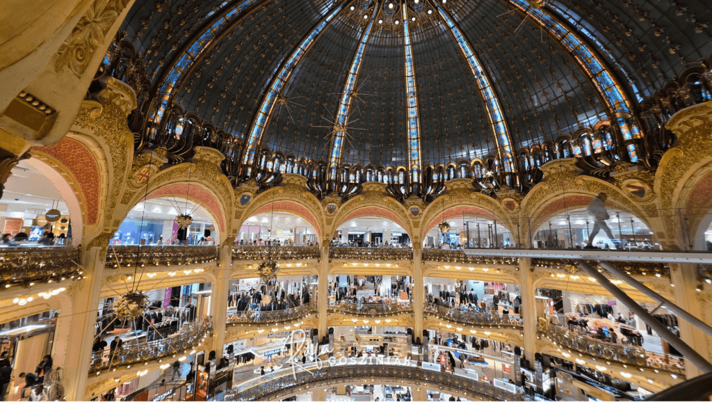 Galeries Lafayette e sua cúpula em Paris - Foto: Rafa Gosziniak